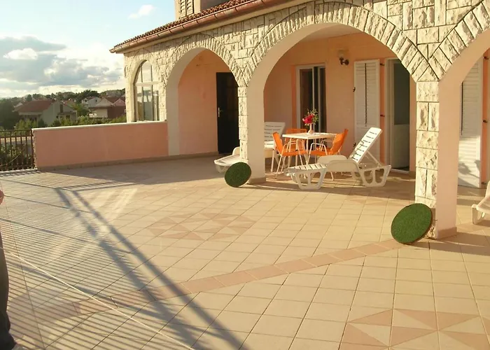 With Terrace And Sea View - Two Bedroom With Sea View Appartement *